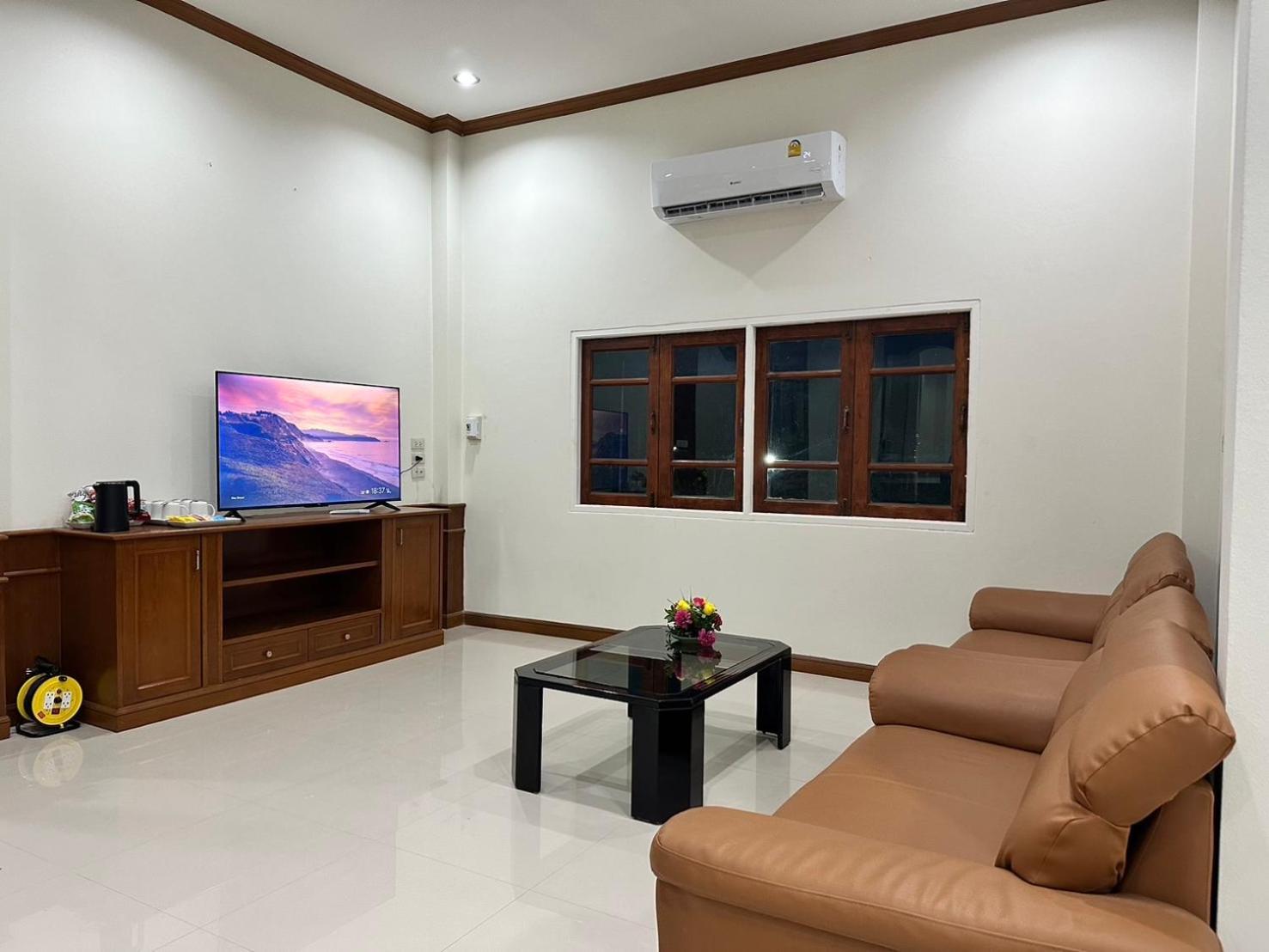 The Pineapple Hotel Krabi town Eksteriør bilde